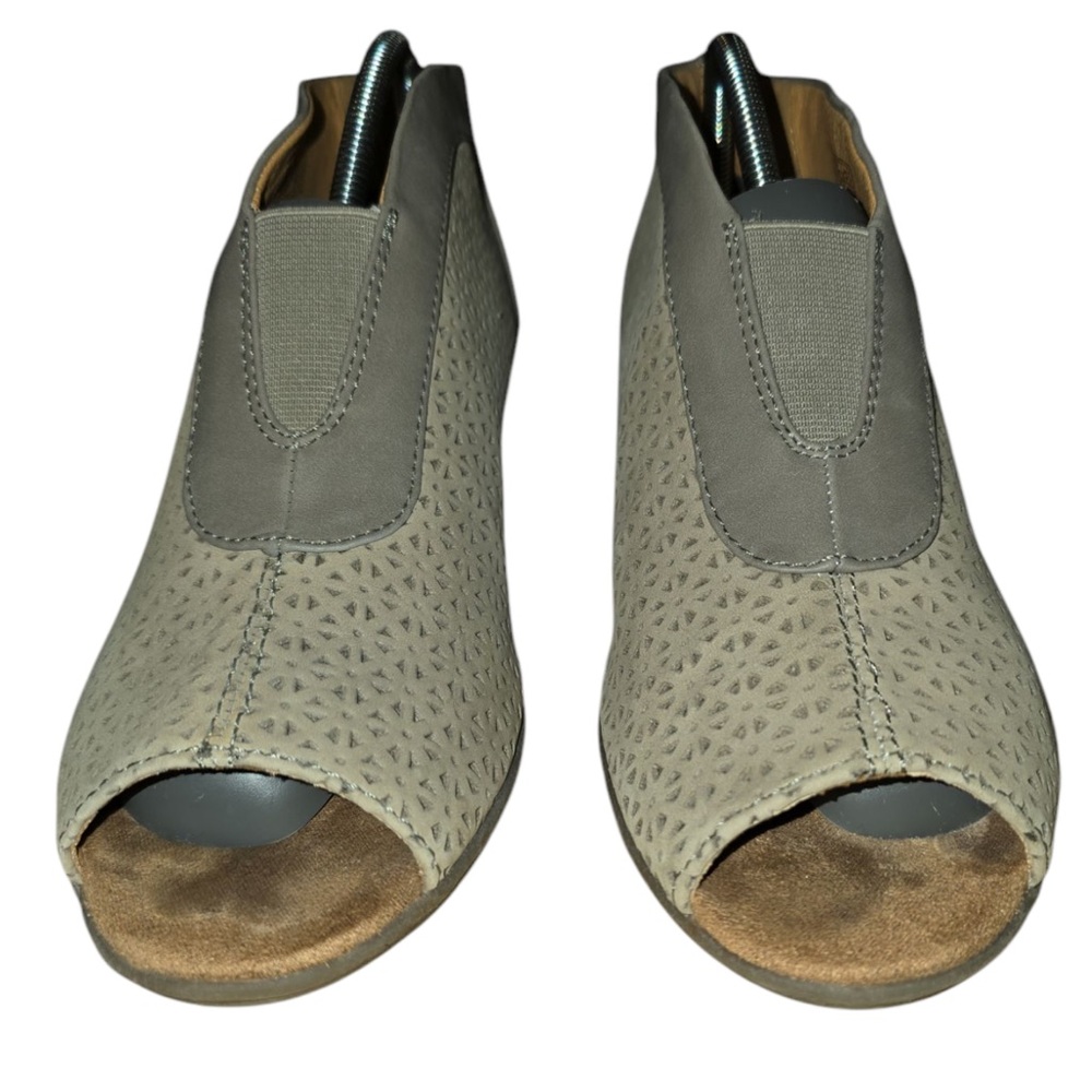 Earth Origins Nubuck Peep-Toe Booties